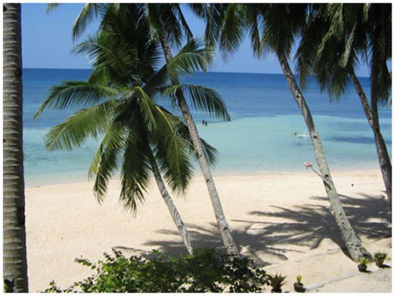 Durhan White Beach Resort Tabuelan Exterior foto